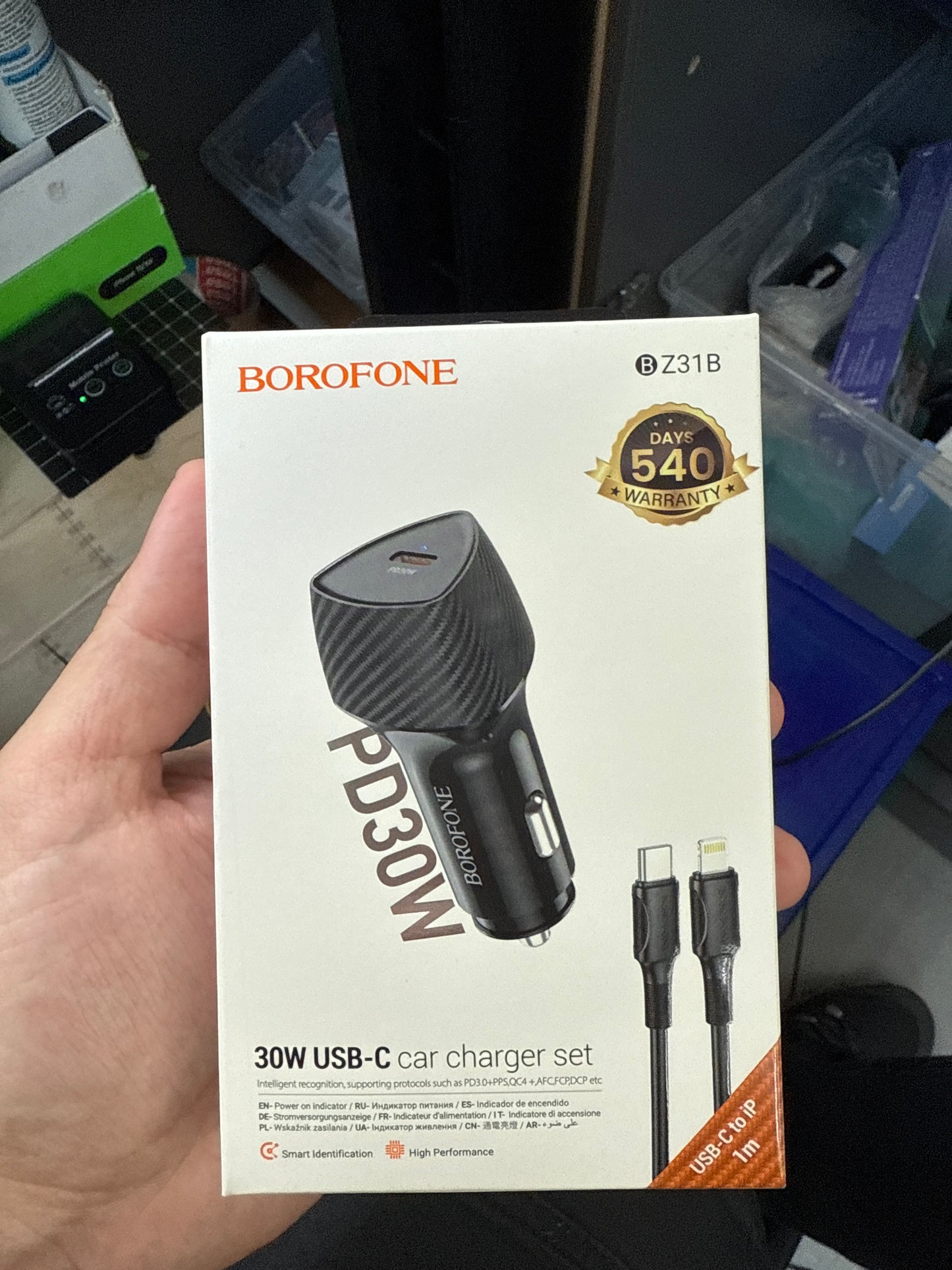 Cargador de auto Borofone BZ31B, PD30W con cable tipo C a iphone
